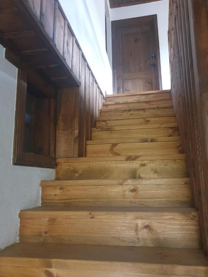 Къща За Гости Близнаците Leshten Exterior foto